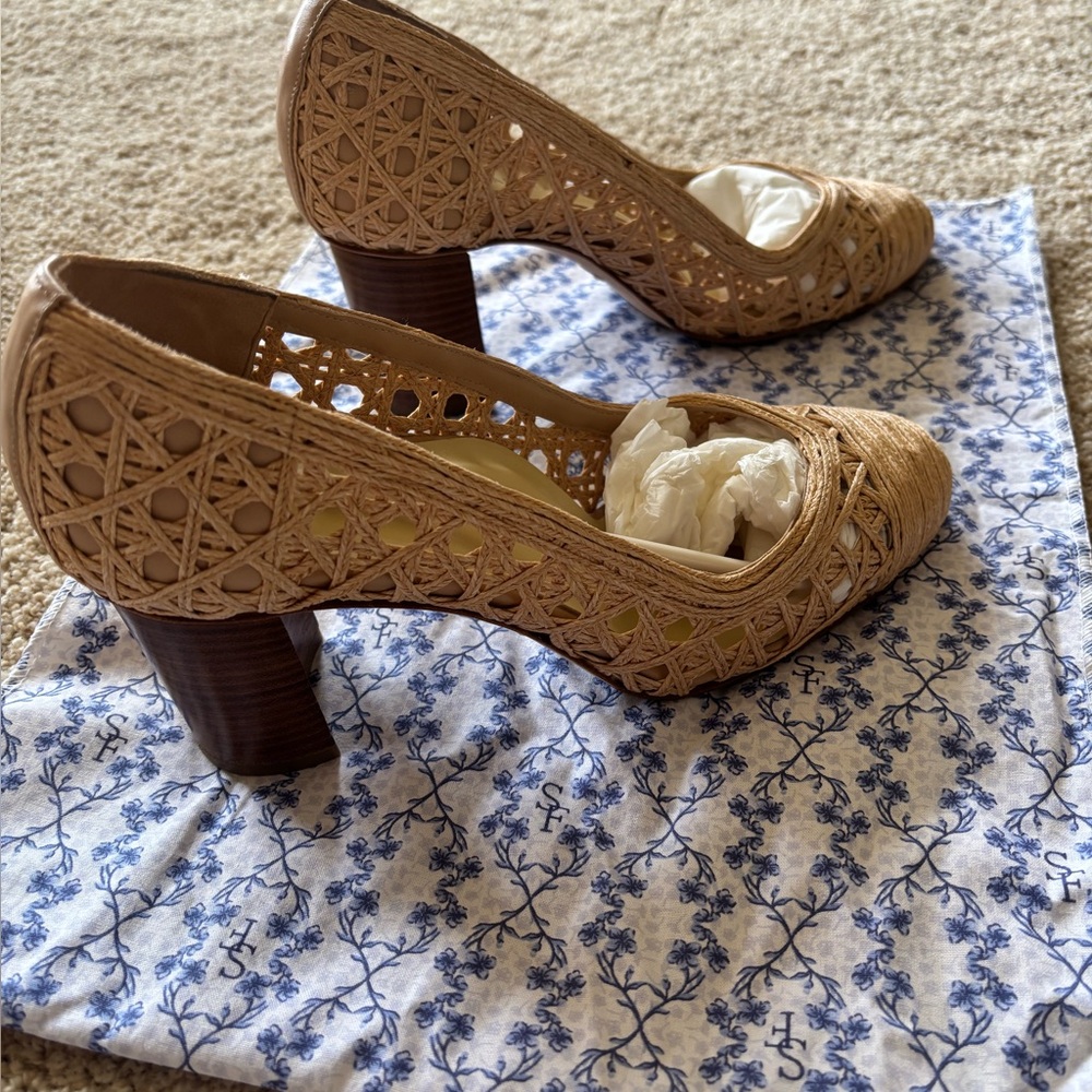 NEW! Sarah Flint Perfect Round Toe 70 Pump-size 40.5 NEVER WORN! - Picture 2 of 5